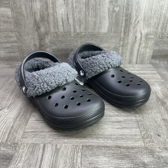 CROCS Classic Blitzen IV Kids size 12 Black Fleece Lined Clogs - Picture 3 of 9